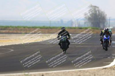 media/Jun-07-2025-TrackDaz (Sat) [[4413525952]]/C Group/240pm (Turn 9)/